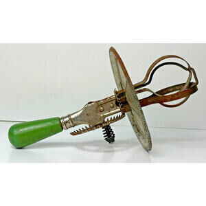 Vtg A&J Hand Crank Egg Beater Mixer Green Wood Handle Holiday Display Antique